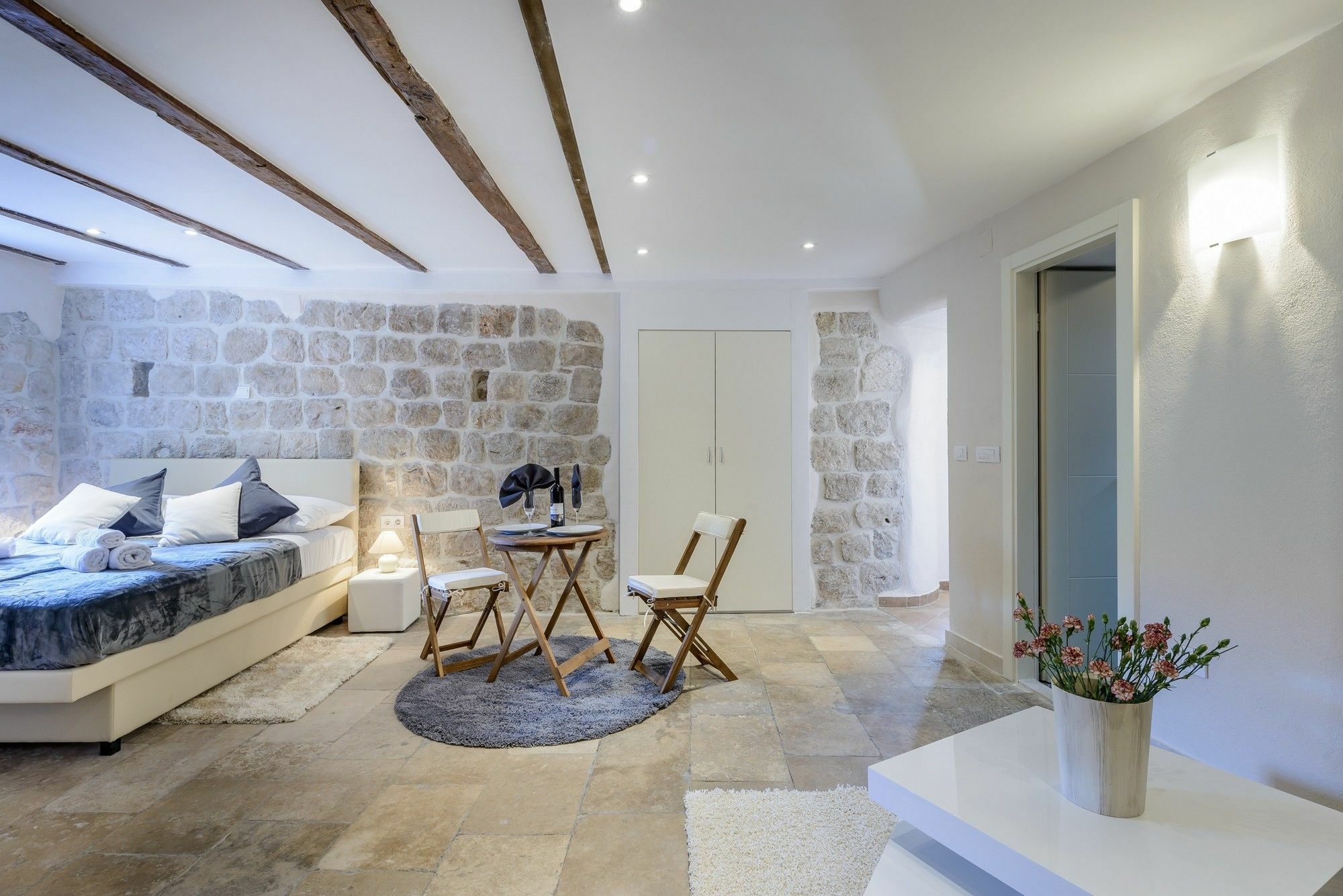 Andro Dubrovnik